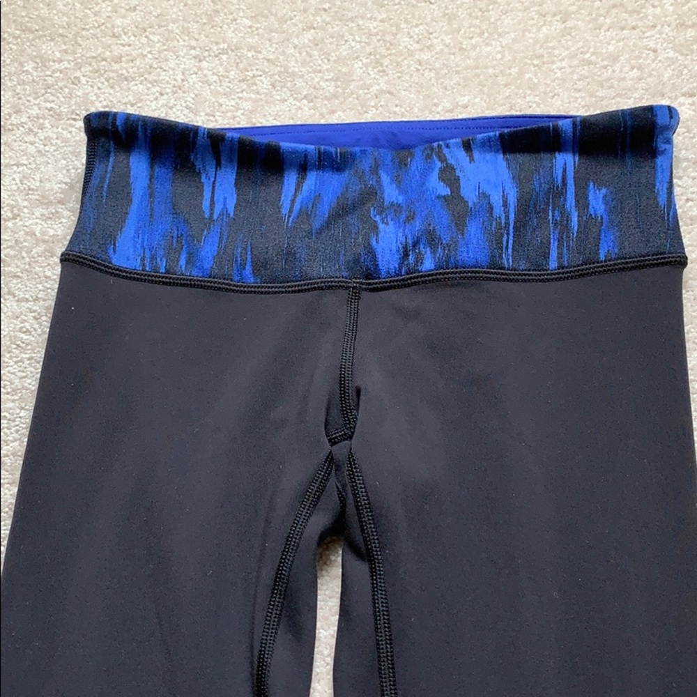 Reversible lululemon crops